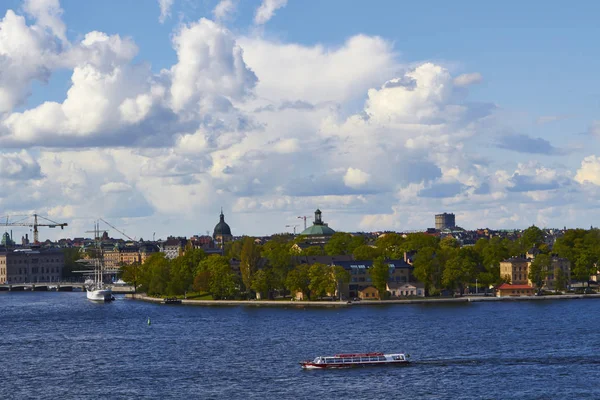 Bir sürü bulutlar, İsveç Stokholm için görüntüleyin