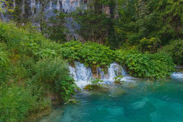 Plitvice Lakes National Park, Croatia. One of the most beautiful places in the world. — Stock Photo, Image