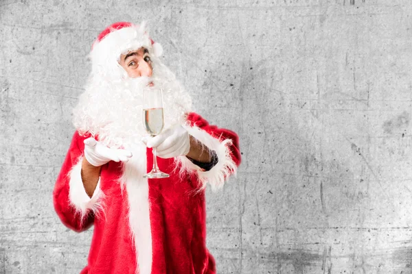 Santa Claus con una bebida —  Fotos de Stock