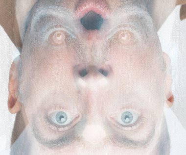 mavi gözlü adam yakın çekim