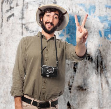 deli explorer adam zafer jest