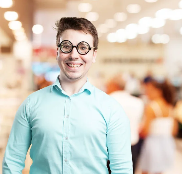 Loco joven bromeando — Foto de Stock