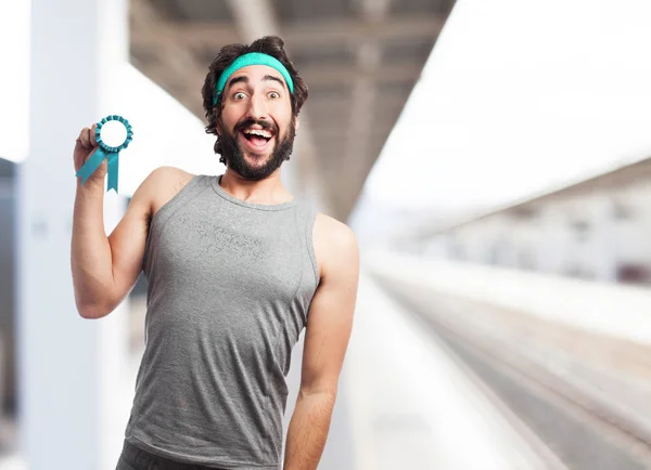 Homem esporte feliz com medalha — Fotografia de Stock