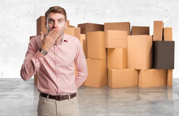 Ängstlicher Geschäftsmann mit besorgtem Gesichtsausdruck — Stockfoto