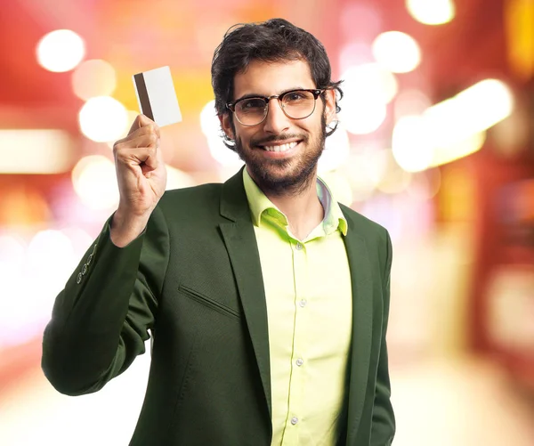 Homme d'affaires indien avec carte de crédit — Photo