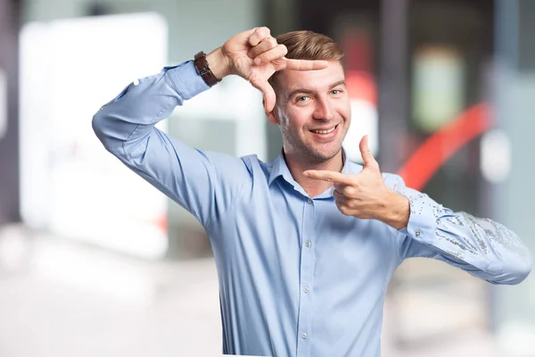 Feliz hombre de negocios con gesto de marco —  Fotos de Stock