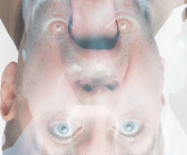 mavi gözlü adam yakın çekim