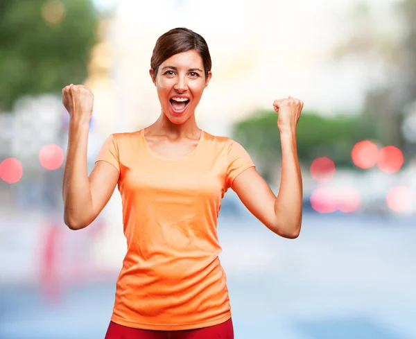 Orgullosa mujer del deporte en la celebración de pose — Foto de Stock