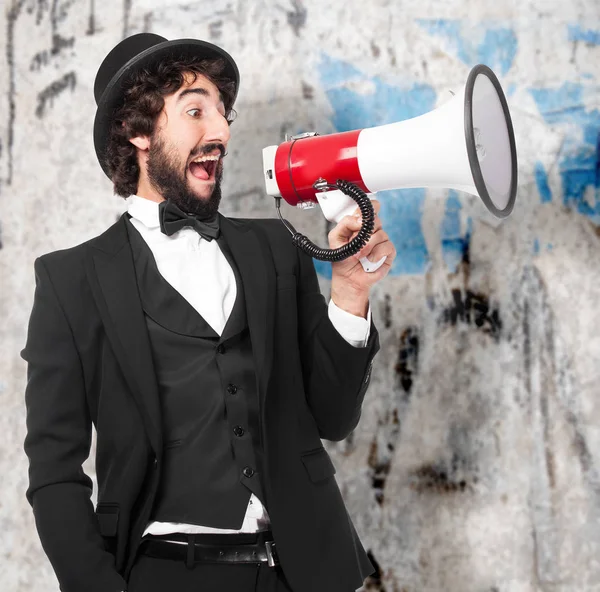 Homem gritando com megafone — Fotografia de Stock