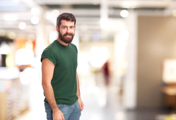 Feliz joven sonriendo — Foto de Stock