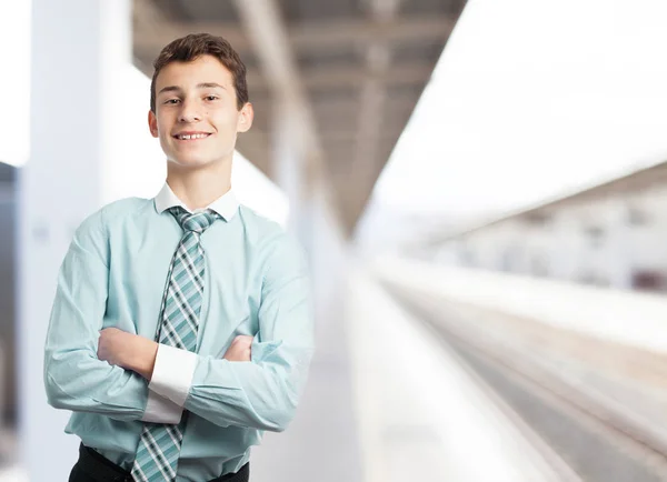 Happy affärsman i stolta pose — Stockfoto