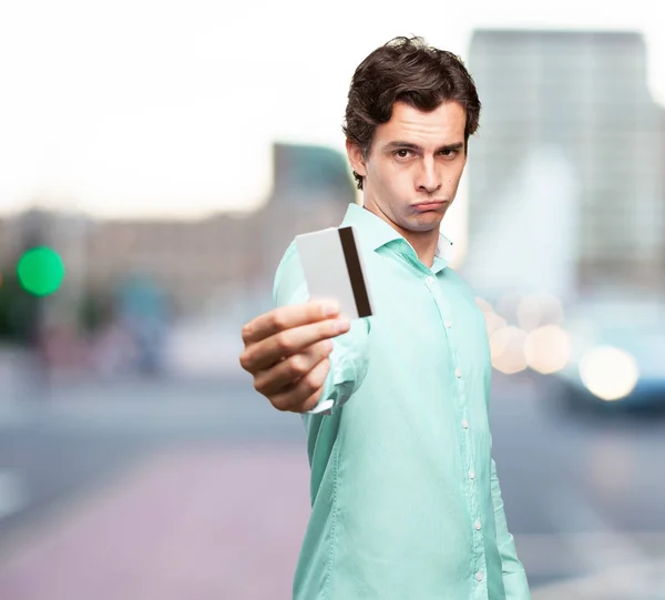 Gelukkig zakenman met credit card — Stockfoto