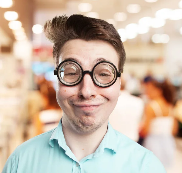 Loco joven bromeando — Foto de Stock