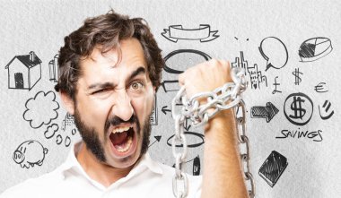 zinciri ile genç serin adam