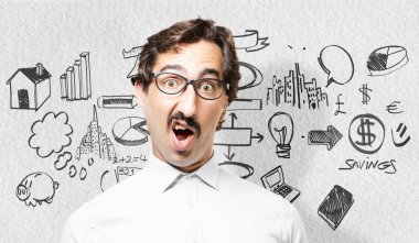 Genç serin adam şaşırmış