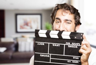 bir tokmağı ile genç serin adam