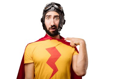 deli süper kahraman vurguladı