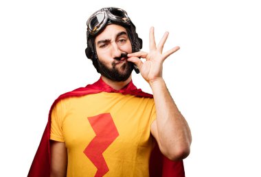 sessizlik hareketi ile deli süper kahraman