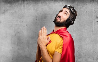 dua deli süper kahraman