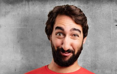 Genç deli adam şaşırmış