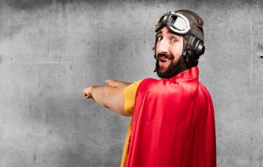 işaret deli süper kahraman