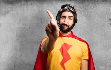 diagree hareketi ile deli süper kahraman