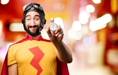 kronometre ile genç deli kahraman