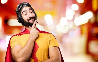 düşünme deli süper kahraman