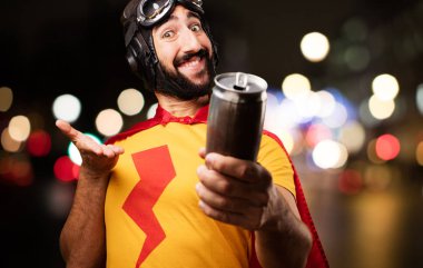 bira ile deli süper kahraman