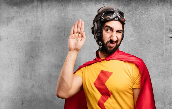 dinleme deli süper kahraman