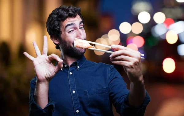 man yemek suşi Tamam işareti ile