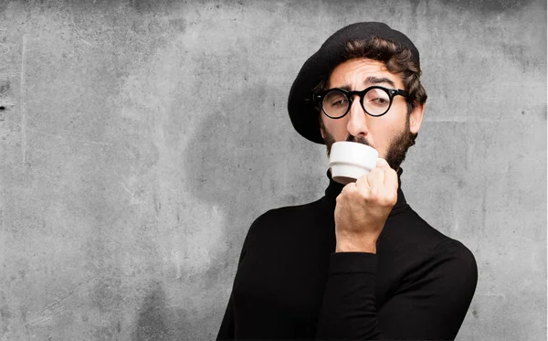 Giovane artista francese con un caffè — Foto Stock