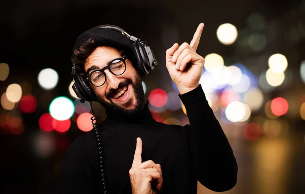 Jonge Franse kunstenaar met koptelefoon — Stockfoto