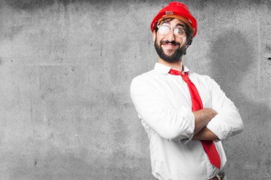 Genç komik mimar gurur poz