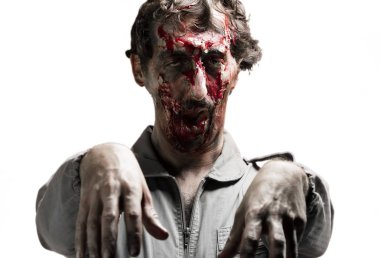 Korkunç zombi adam