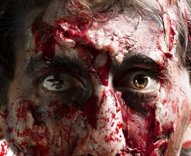 Zombi kanlı yüzü 