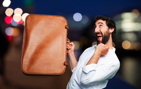 Seyahat çantası ile komik delikanlı — Stok fotoğraf
