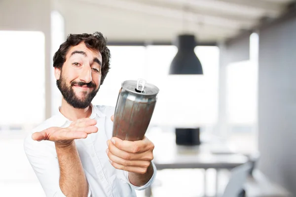 Jovem engraçado homem com uma cerveja — Fotografia de Stock