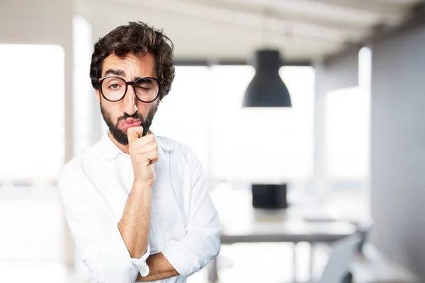 Hombre que tiene idea con expresión en desacuerdo —  Fotos de Stock