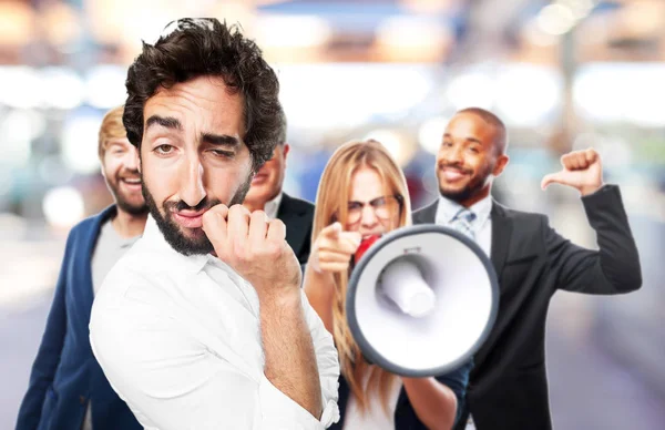 Joven divertido hombre en pose orgullosa — Foto de Stock