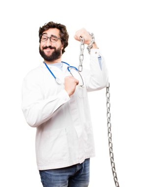 genç doktor adam ile bir çelik zincir