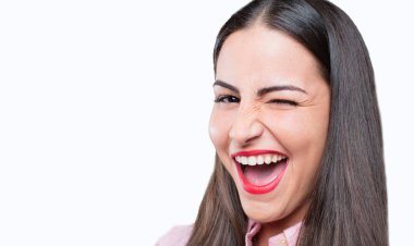 genç güzel kız kırpan göz