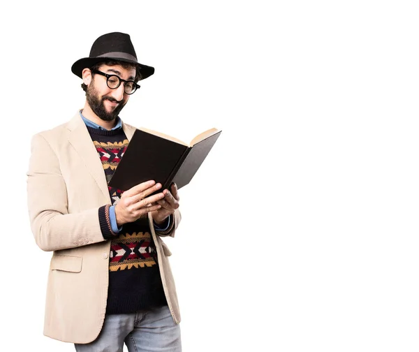 Jovem hipster legal com um livro — Fotografia de Stock