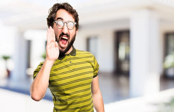 Joven fresco hombre gritando —  Fotos de Stock