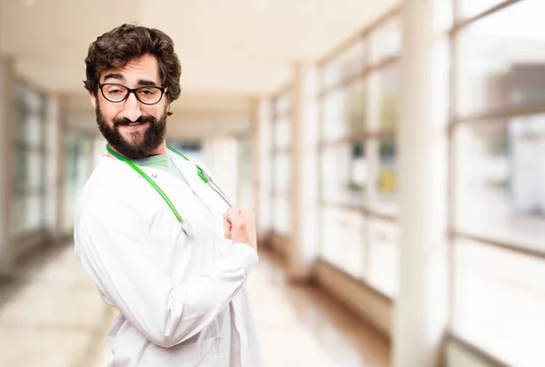 Jovem médico homem em forte pose — Fotografia de Stock