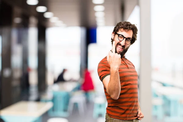 Joven fresco hombre con desacuerdo expresión — Foto de Stock