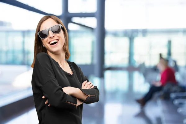 Giovane bella donna in occhiali — Foto Stock