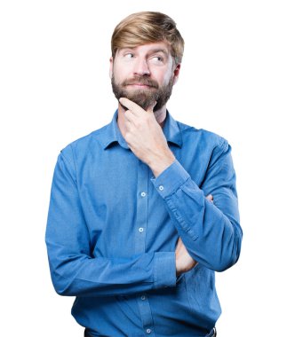 Genç sarışın adam şüphe