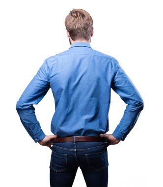 Genç sarışın adam geri