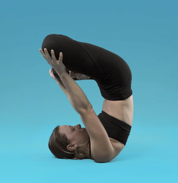 Mooie Jongedame Yoga Pose — Stockfoto